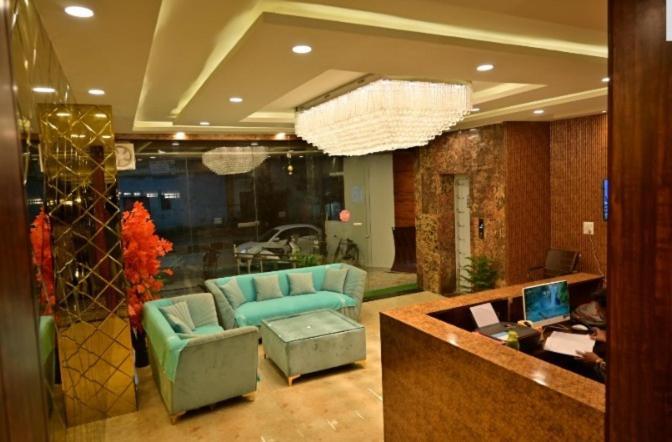 Hotel Raghuveer Inn By Bookingcare Sitapur Muafi Kültér fotó